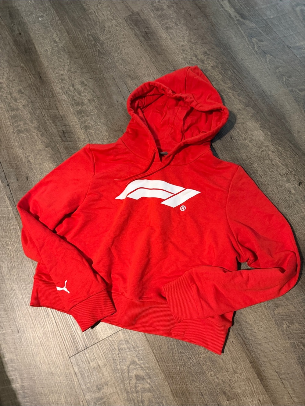 Women’s PUMA F1 cropped hoodie